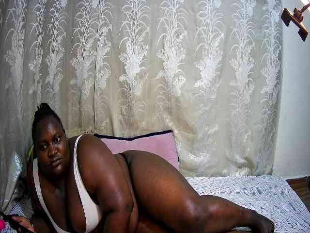 chubby-pritty webcam