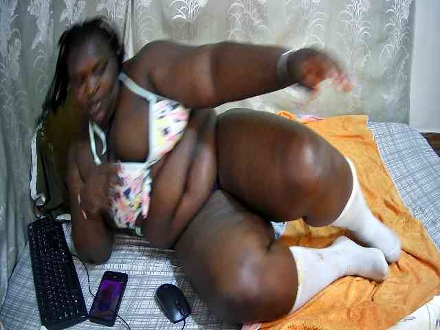 chubby-pritty webcam