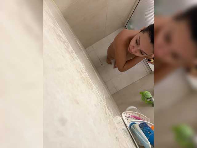 sarayu-'s BongaCams show and profile