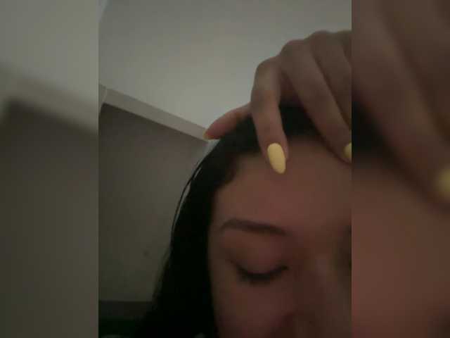 sarayu-'s BongaCams show and profile