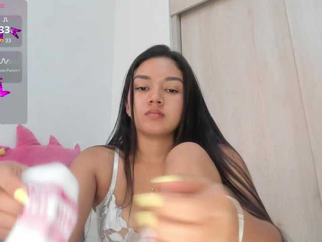 sarayu-'s BongaCams show and profile