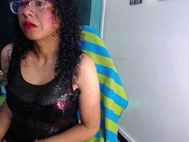 MystiicEva webcam