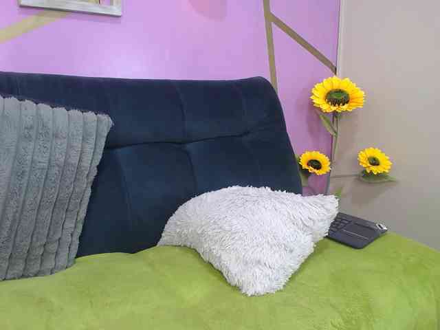MystiicEva webcam