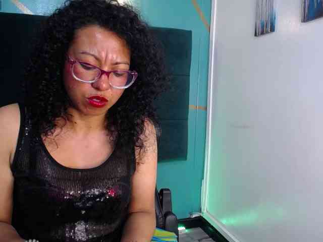 MystiicEva webcam