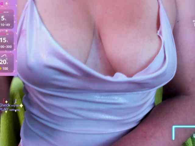 MystiicEva webcam