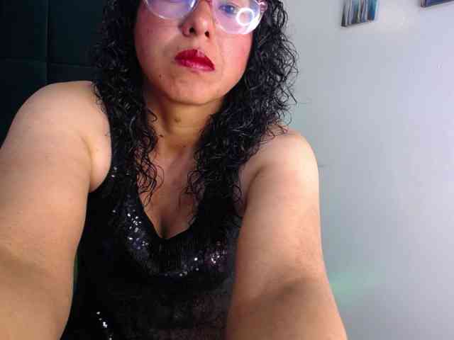 MystiicEva webcam