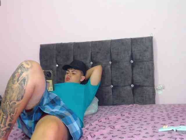 dulceandlion webcam