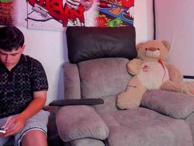 dulceandlion webcam