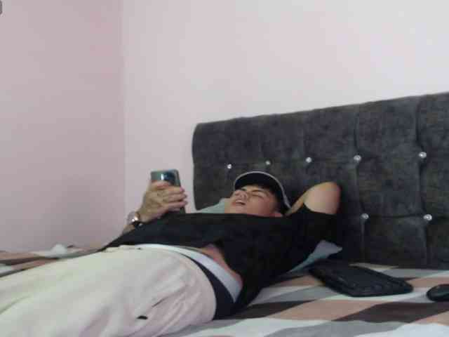 dulceandlion webcam