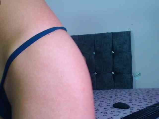 dulceandlion webcam