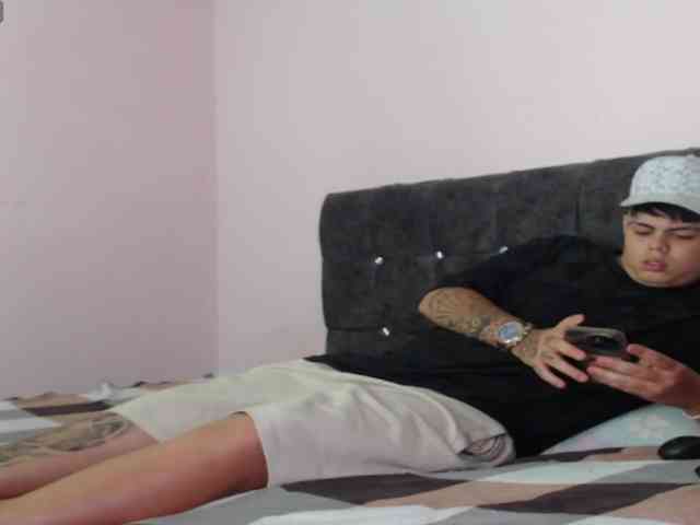 dulceandlion webcam