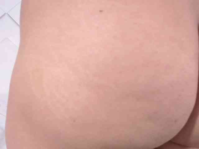 CindyRaven webcam