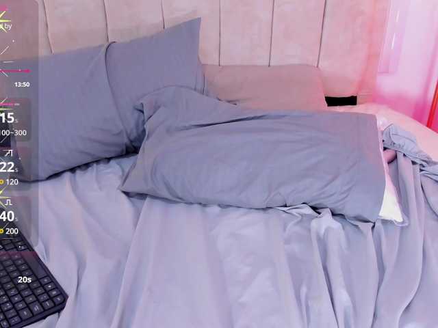  Mia-everly chat room
