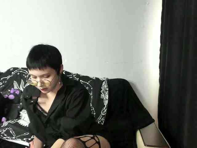 night-lily webcam