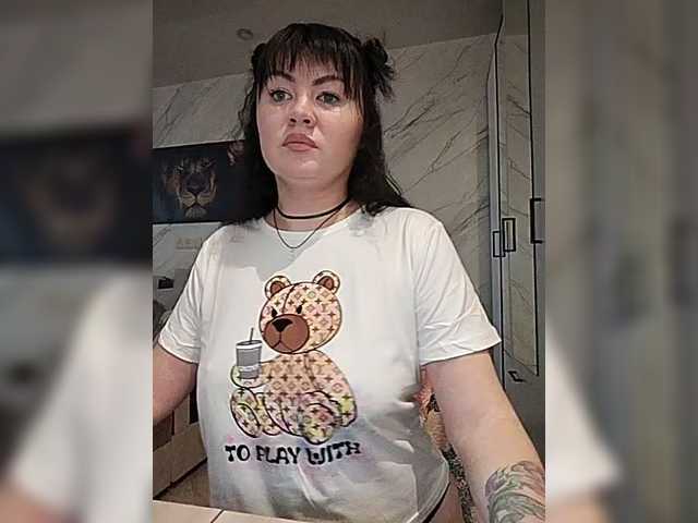 lenaMalina's BongaCams show and profile