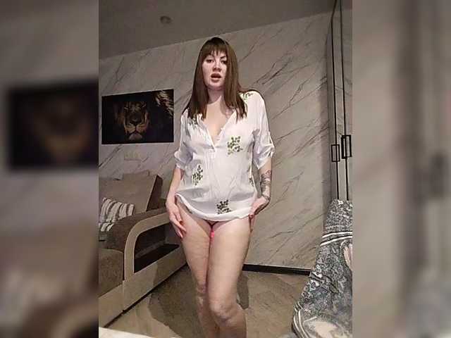 lenaMalina's BongaCams show and profile