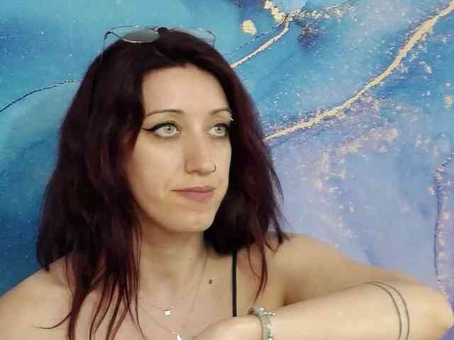 adult live sex cam LexyVixenn