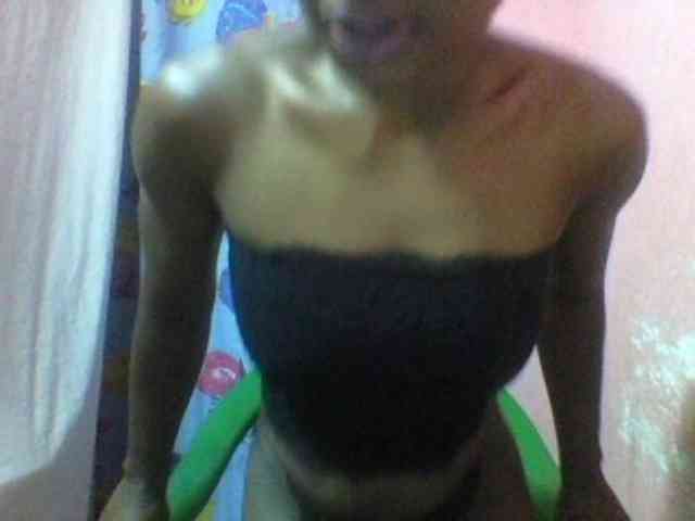 nomenen webcam