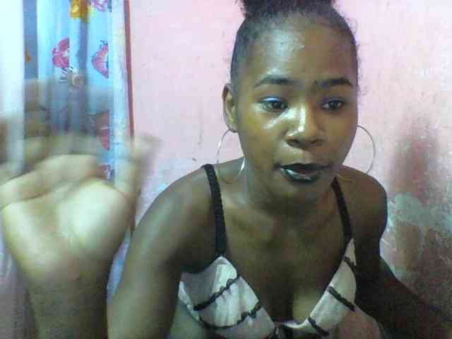 nomenen webcam