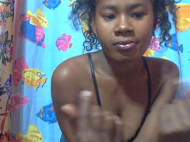 nomenen webcam