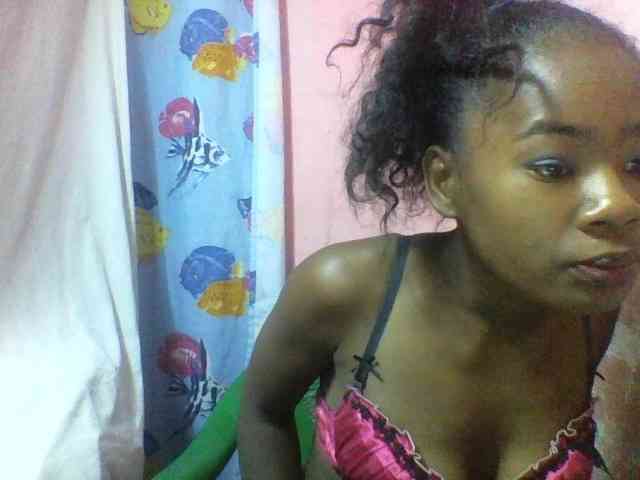 nomenen webcam