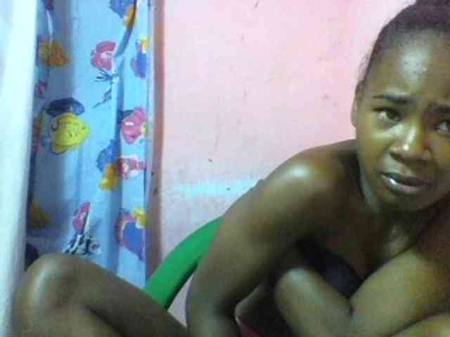 nomenen webcam
