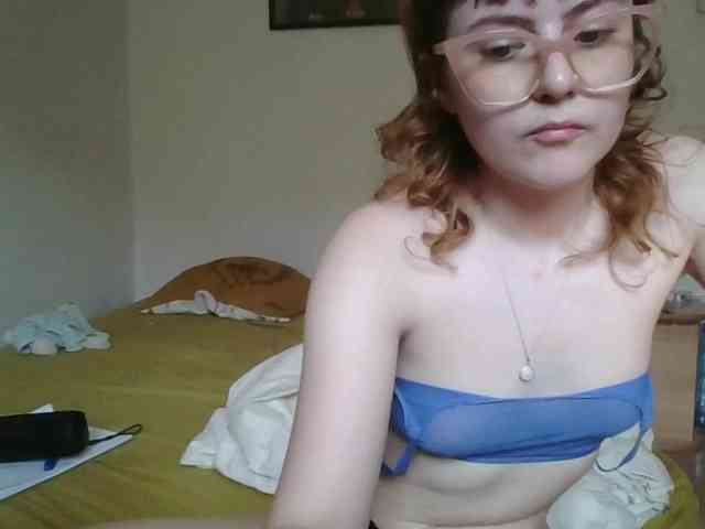 AlmaBliss webcam