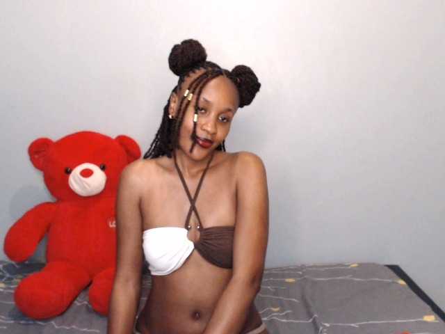  summerqueens chat room