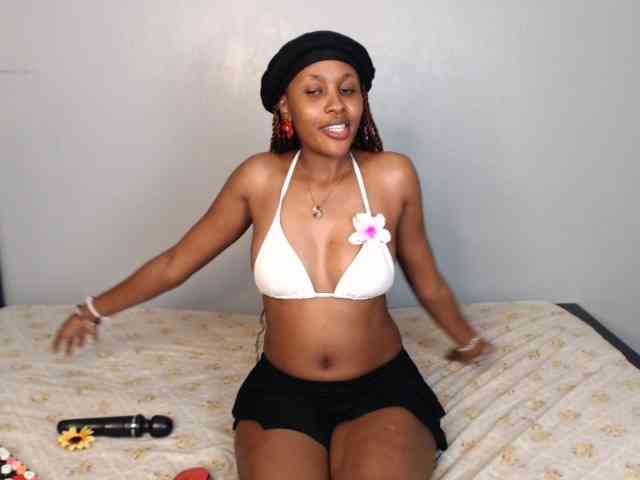 summerqueens webcam