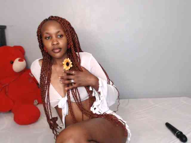 summerqueens webcam