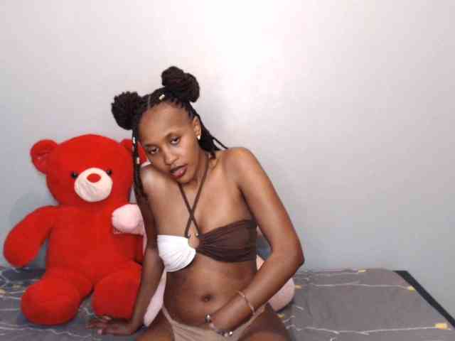 summerqueens webcam