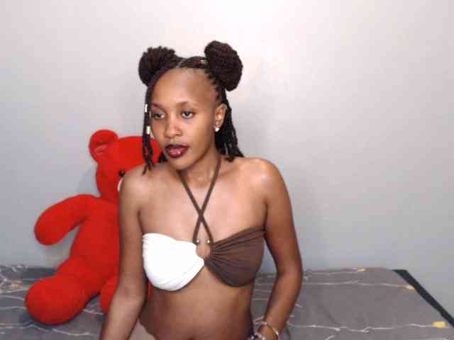 summerqueens webcam