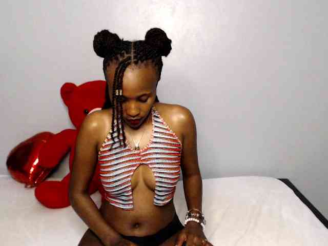 summerqueens webcam