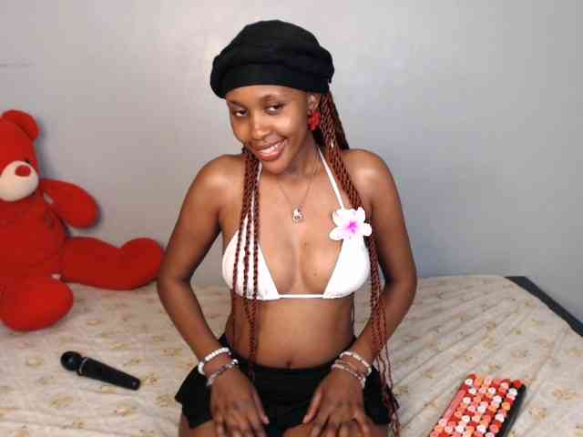 summerqueens webcam