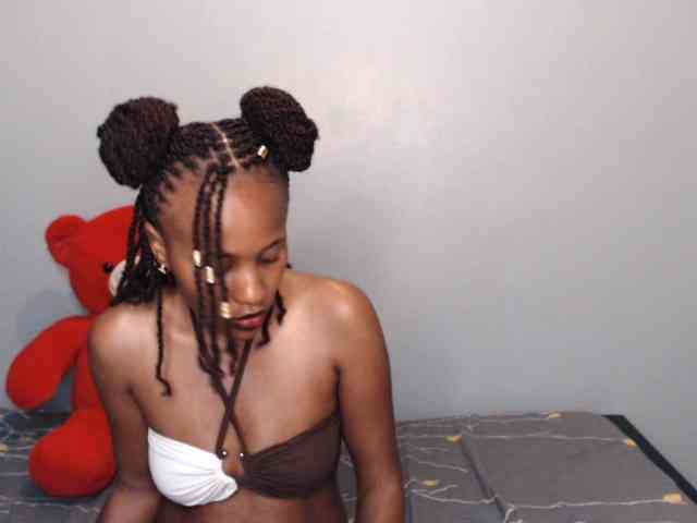 summerqueens webcam