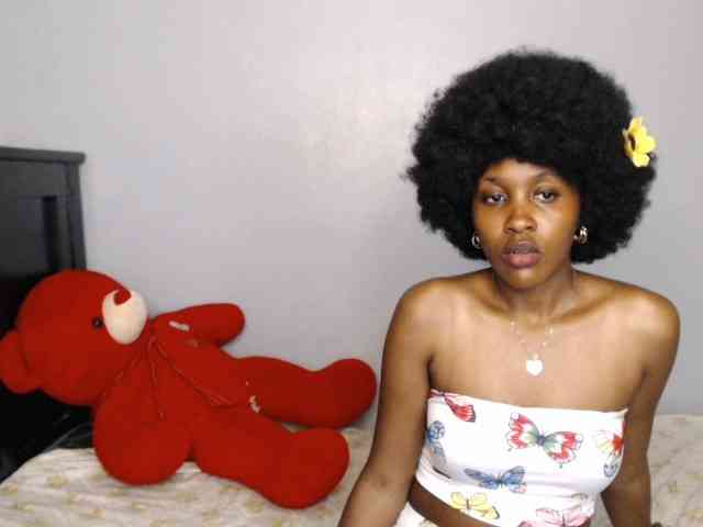 summerqueens webcam