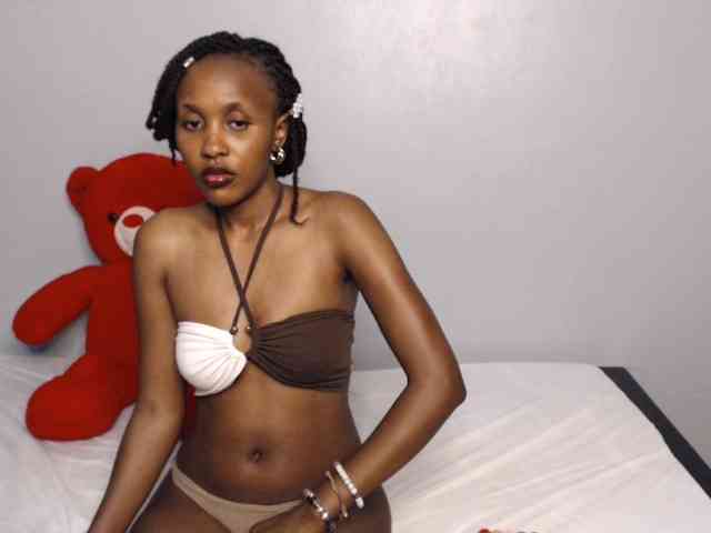 summerqueens webcam
