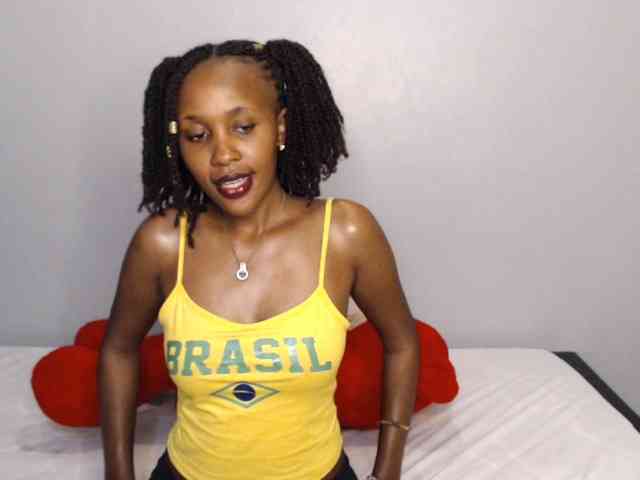 summerqueens webcam