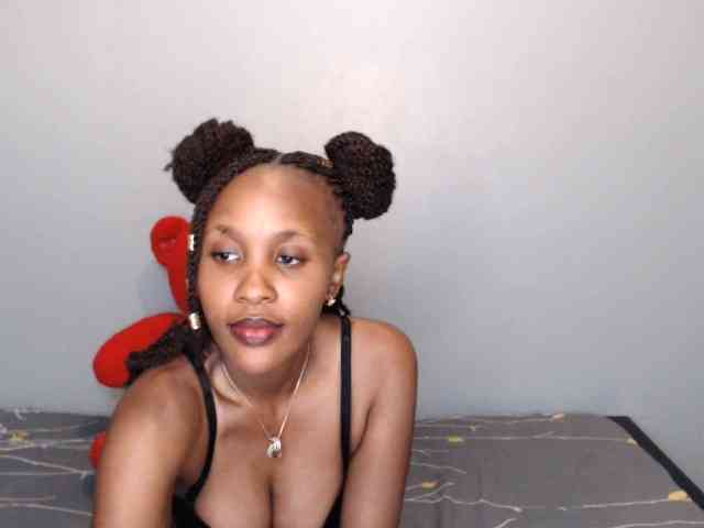 summerqueens webcam
