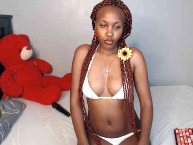 summerqueens webcam