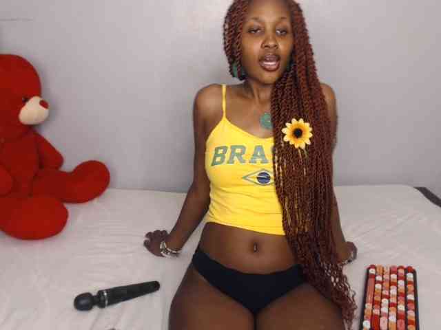 summerqueens webcam