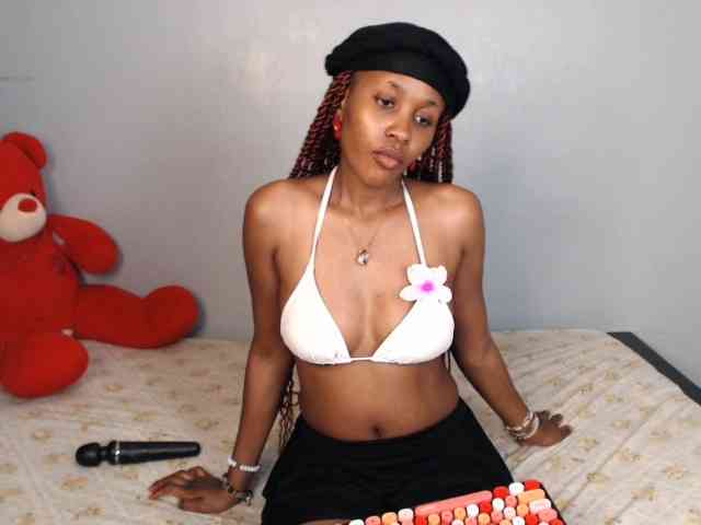 summerqueens webcam