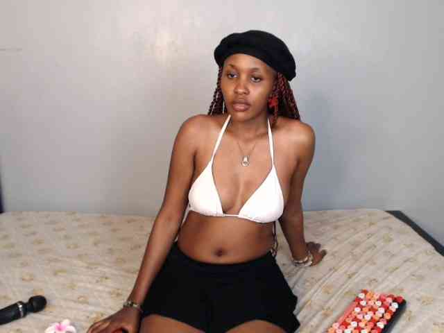 summerqueens webcam