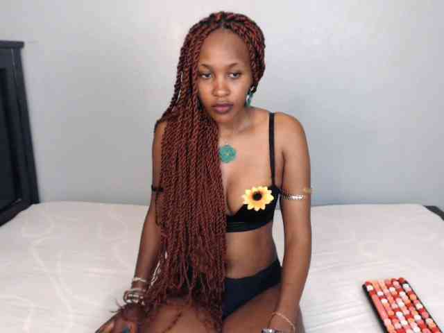 summerqueens webcam