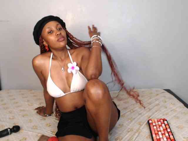 summerqueens webcam
