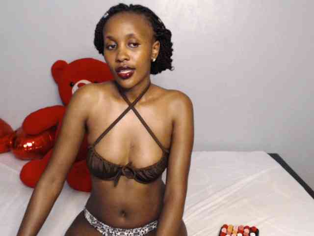 summerqueens webcam