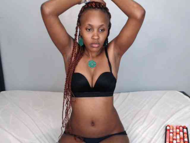 summerqueens webcam
