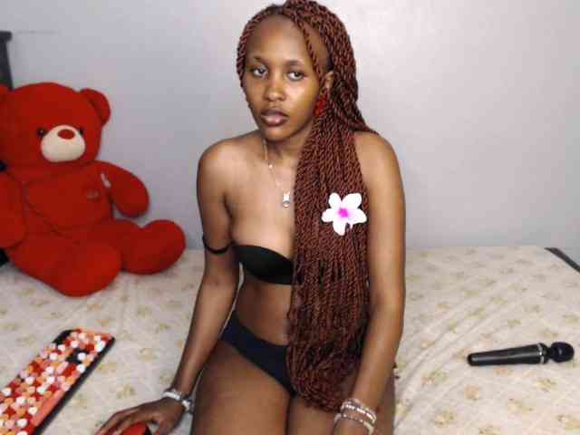 summerqueens webcam