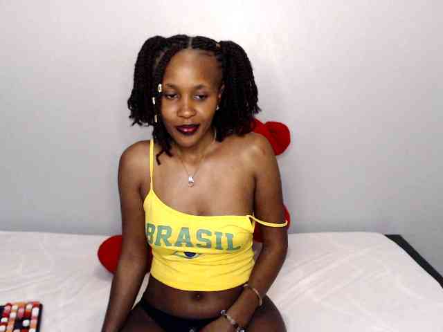 summerqueens webcam