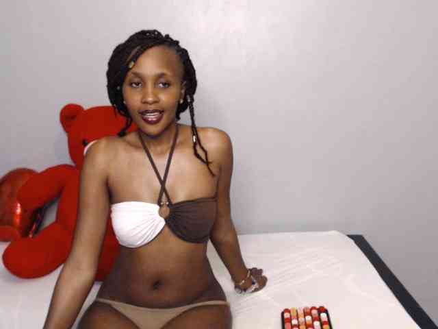 summerqueens webcam